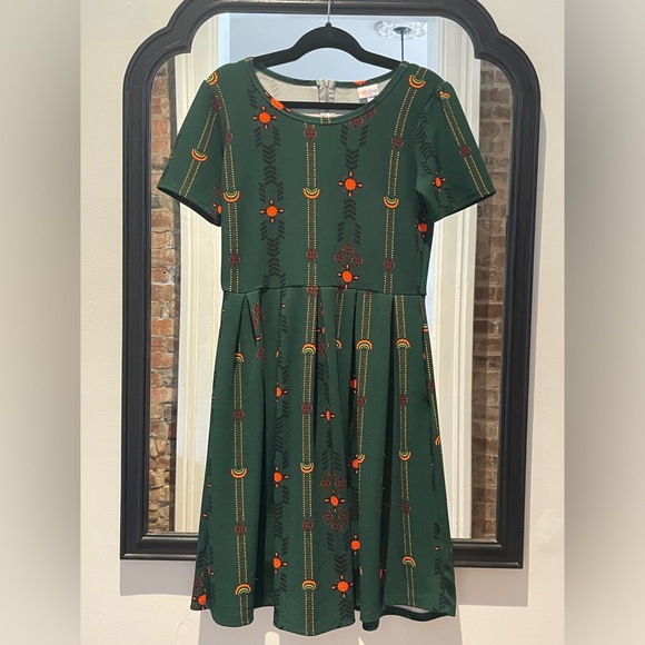 LuLaRoe Dresses & Skirts - Dark Green Geometric Print LuLaRoe Dress (L)